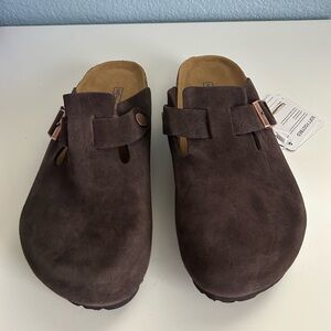 Mocha Suede Boston Birkenstocks Clogs - EU 38
